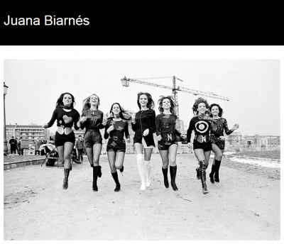 Juana Biarnés Modelos saltando.PNG