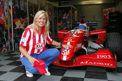 María de Villota del equipo Atlético de Madrid.jpg