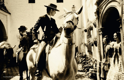 Kate Moss en Casa Guardiola por Mario Testino.jpg