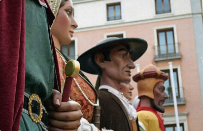 carnaval desfile gigantes cabazudos.jpg