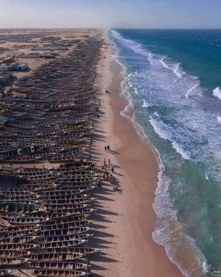 pateras cayucos emigrantes invasión.jpg