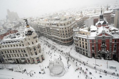 Madrid Nevada desde el circulo de bellas artes.jpg