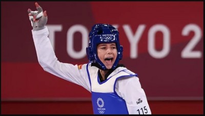 Adriana Cerezo karate tokio.JPG