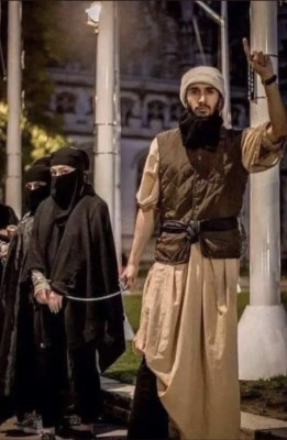 Barcelona Raval Mercado Esclavadas.jpeg