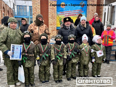 Niños rusos en la guerra.jpg