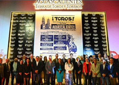 Aguascalientes carteles temporada.jpg