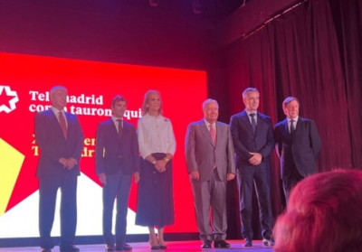 Fernando Robleño premiado en Premios taurinos CA Madrid.jpg
