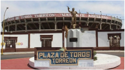 Plaza de toros de Torreón.jpg