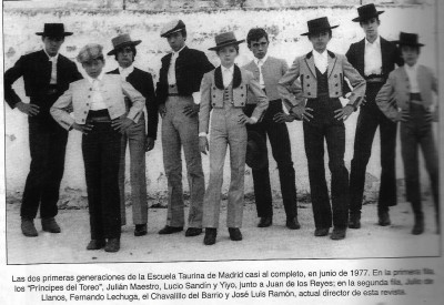 José Luis Bote en el centro Escuela de Madrid.jpg