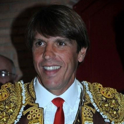 Manuel Díaz El Cordobés de luces.jpg