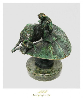 Bronce conmemorativo de los 50 años de la Plaza México.jpg