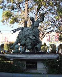 Humberto Peraza, Trincherazo de Silverio Pérez.jpg