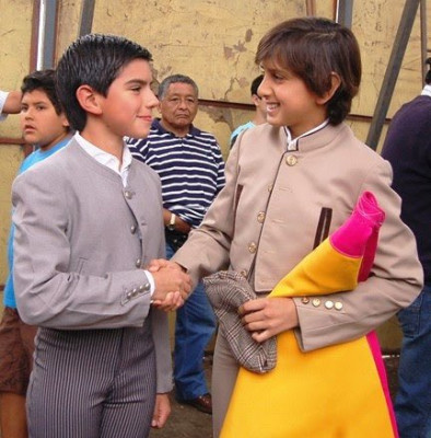 Roca Rey y Colombo dos jóvenes becerristas hoy toreros.jpeg