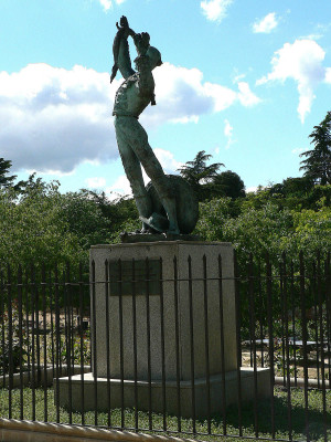 Manuel Rodríguez, Manolete, en Madrid de Luis Sanguino.jpg
