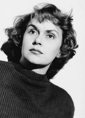 Ana Mariscal en 1952.jpg