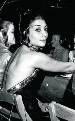 Ana Carrillo La Tomata Bailadora Los duendes de Andalucía Ana Mariscal.jpg