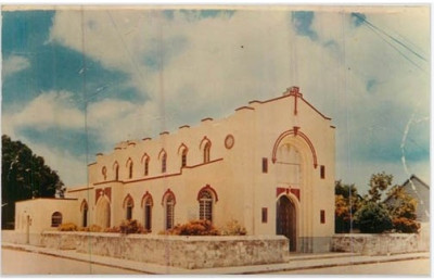 Iglesia de San Miguel de Cozumel.jpg