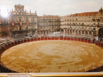 1992 Plaza Mayor de Salamanca, torearon Ortega Cano, Victor Mendes y César Rincón.jpg