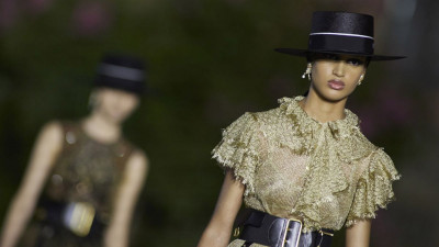 Dior Sevilla El periódico.jpg