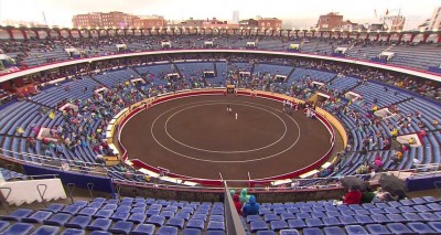 quemuant bilbao 18 de agosto plaza de toros publico.JPG