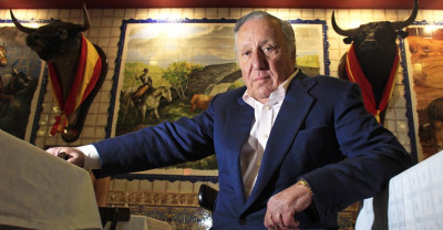 Frederick Forsyth quiso ser torero.jpg