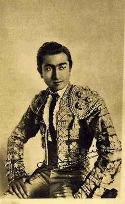 Rafael Albaicín b y n.jpg